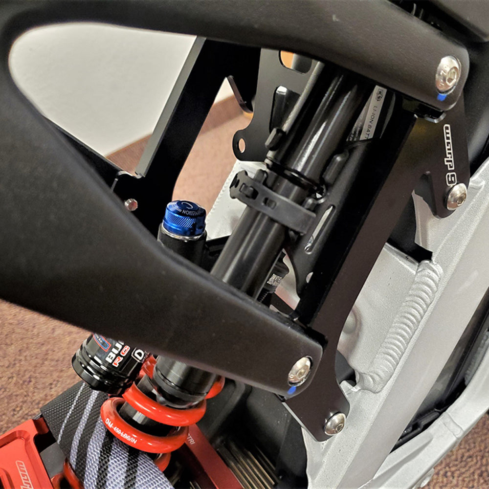 Saddle Riser V2 WARP 9 / SUR-RON Light Bee