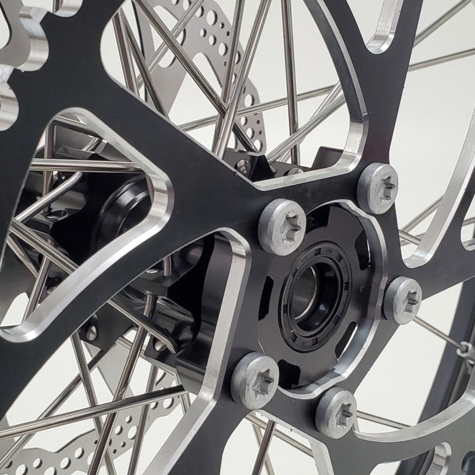 Roue Arrière WARP 9 / SUR-RON Ultra Bee