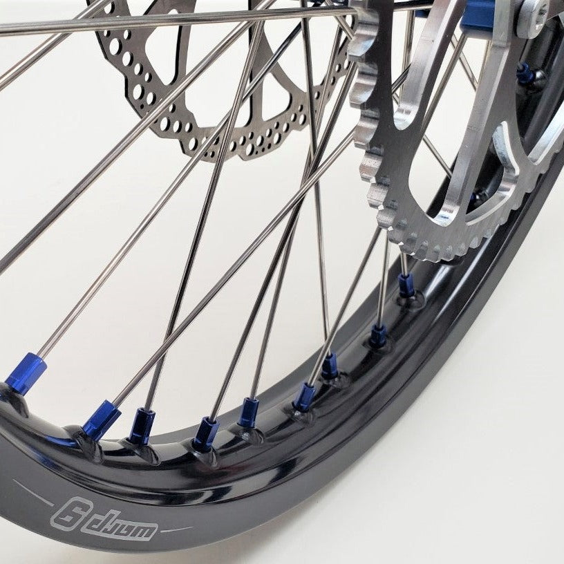 Roue Arrière WARP 9 / SUR-RON Ultra Bee