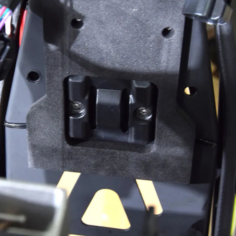 Vorderer Batteriestützstoßfänger / SUR-RON Light Bee