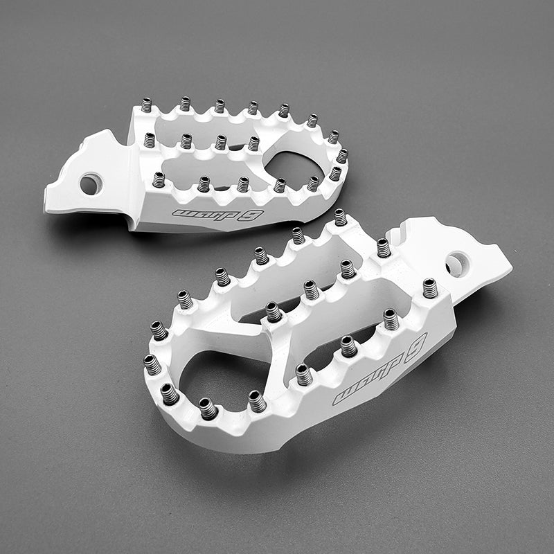 WARP 9 / SUR-RON Light Bee Footpegs