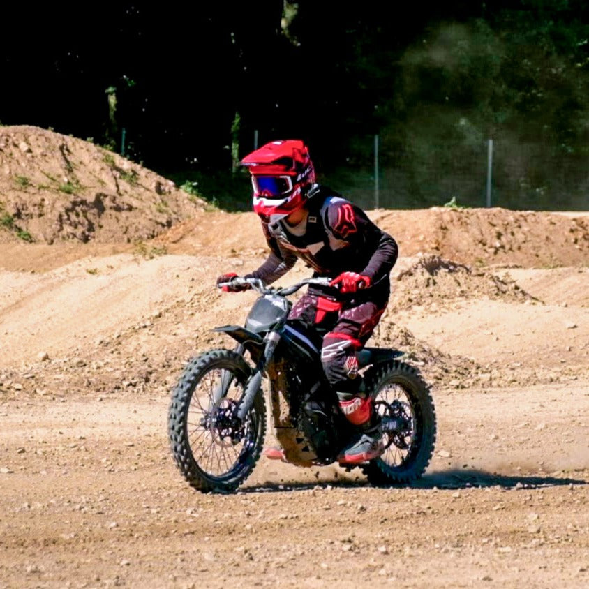 Paar 17" Supermotard-Räder WARP 9 / SUR-RON Light Bee und TALARIA Sting